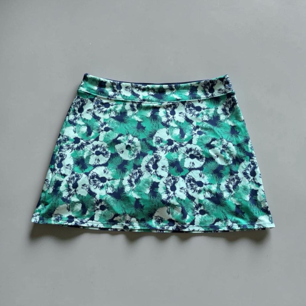 Tranquility Colorado Clothing Womens Medium Skort Blue Green Kaleidoscope Floral